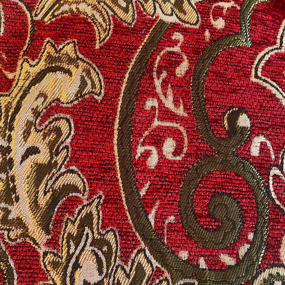 Hopeless Romantic Carpet Bag Style Red Floral Statement Tote - Picture 5 of 11